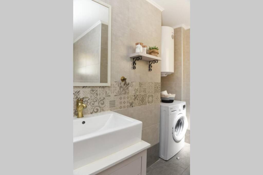 Almanza Apartment Syros Ermoupoli Esterno foto